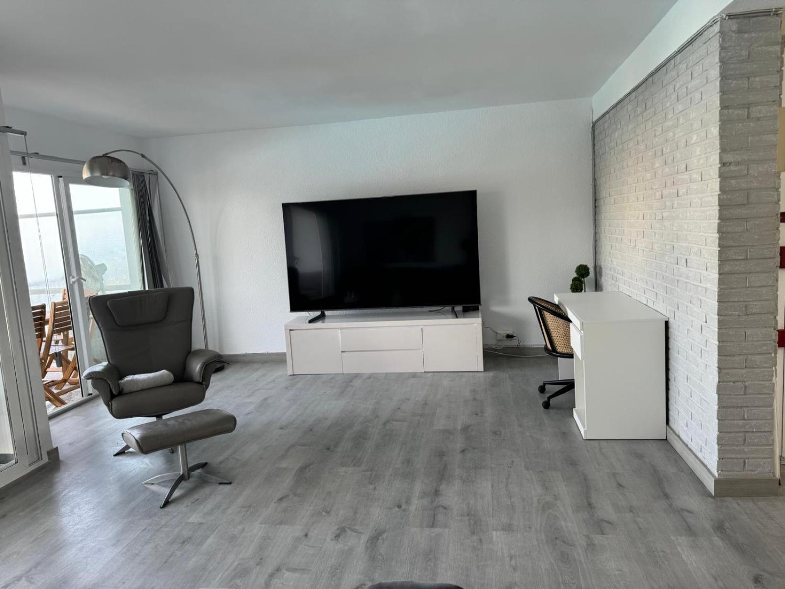 Apartamento En Primera Linea De La Playa 阿尔啼 外观 照片