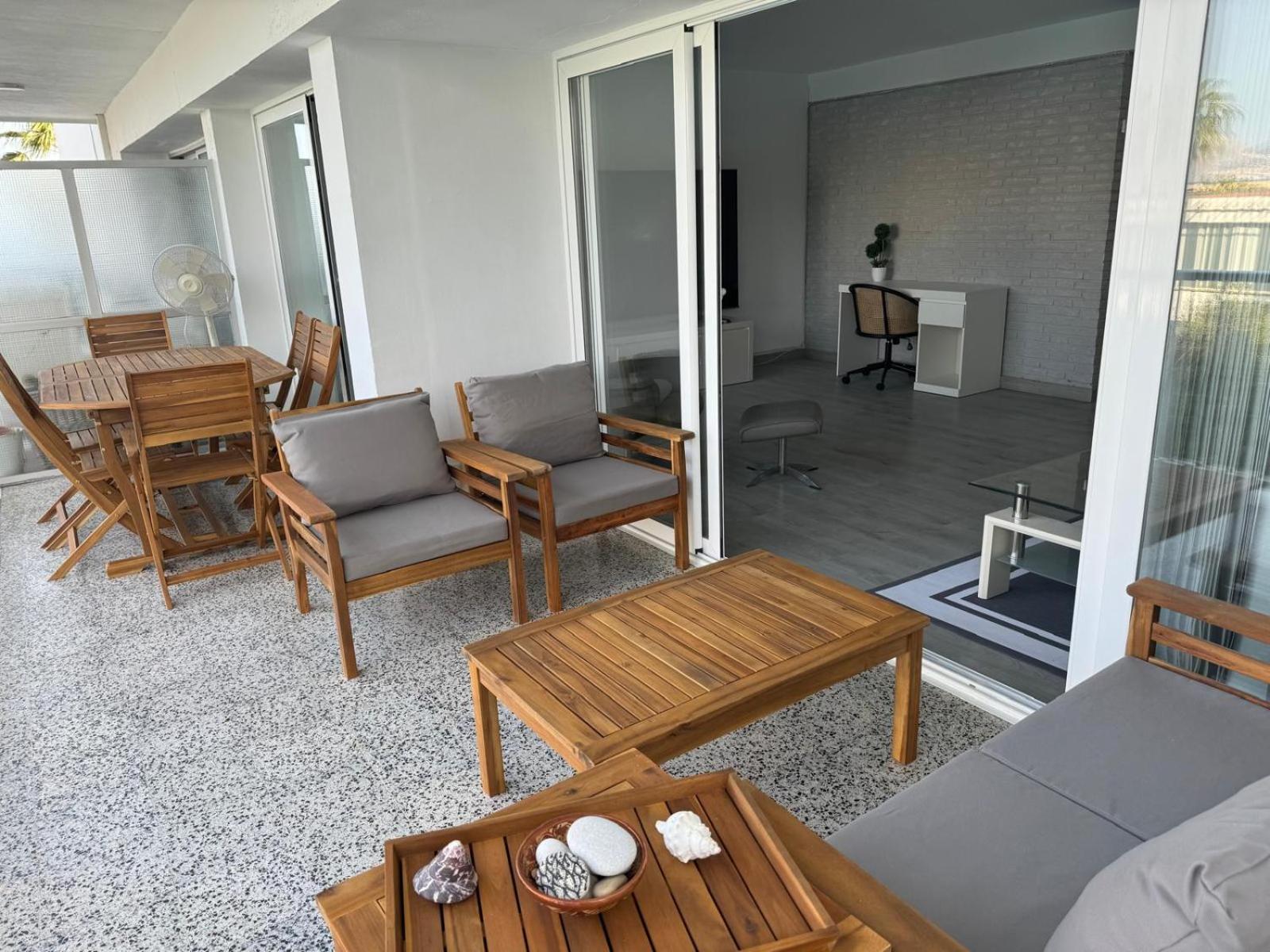 Apartamento En Primera Linea De La Playa 阿尔啼 外观 照片